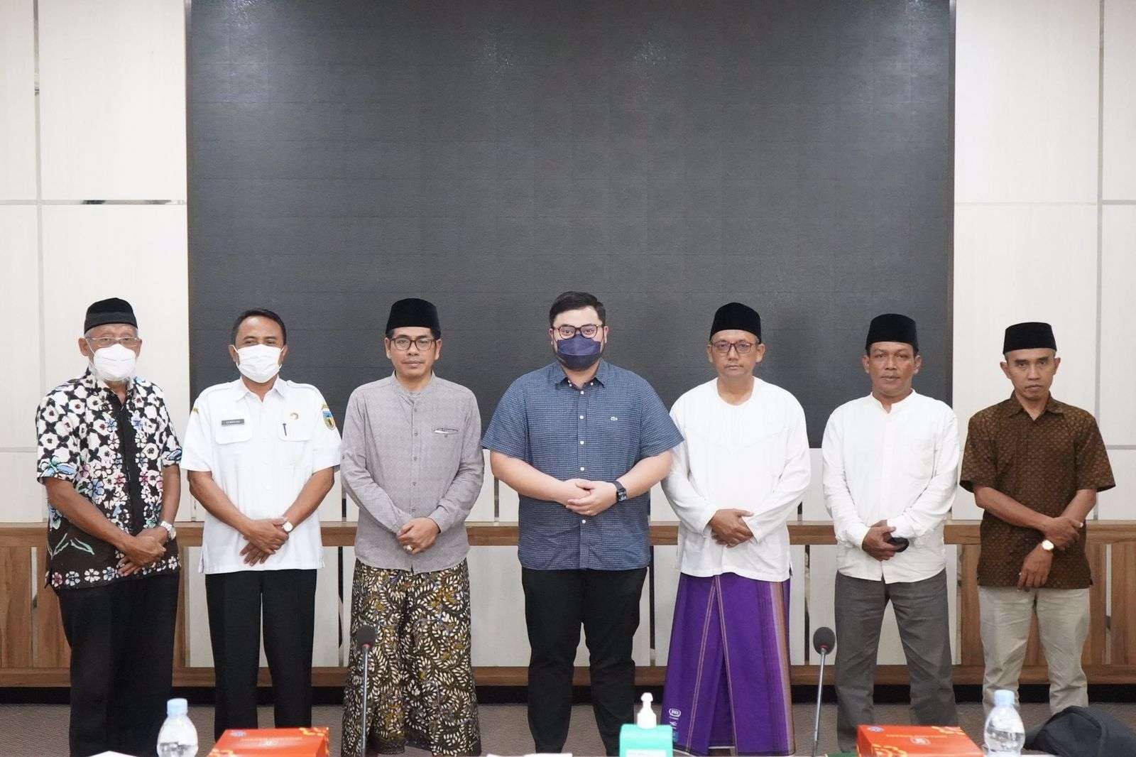 Bupati Hanindhito Himawan Pramana menyiapkan peraturan bupati (Perbup) guna mendukung Badan Amil Zakat Nasional (Baznas) Kabupaten Kediri (Foto: Kominfo Kabupaten Kediri)