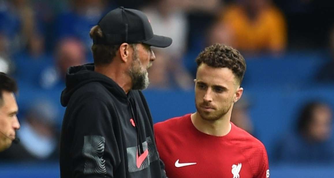 Jurgen Klopp tak tahu apa penyebab pasti timnya kehilangan kekompakan saat kalah 1-4 dari Napoli di matchday 1 Liga Champions 2022-2023, Kamis 8 September 2022. (Foto: Twitter/@LFC)