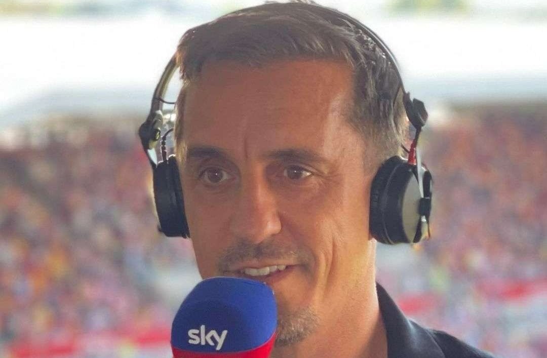 Garry Neville tak sepakat laga Premier League akhir pekan ini ditunda