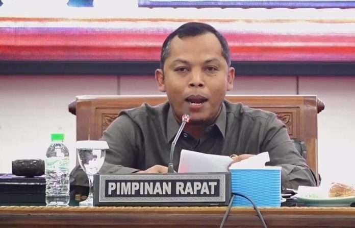 Ketua DPRD Lumajang Anang Ahmad Syaifuddin mundur dari jabatan. (Foto: Ant)