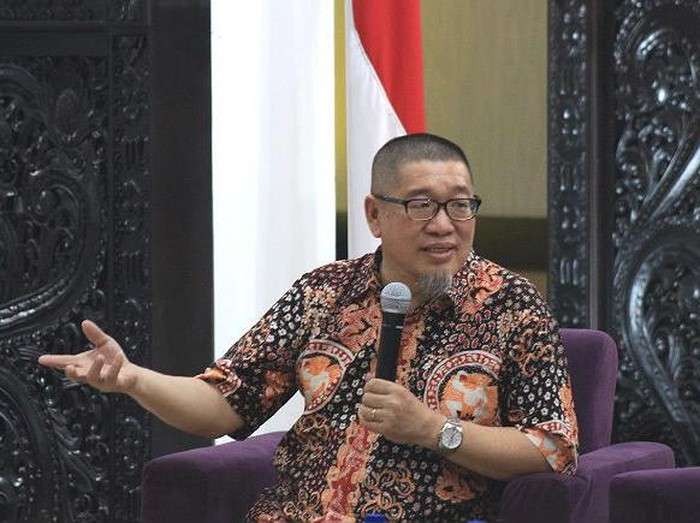 Sosiolog Unair sebut kenaikan harga BBM akan memicu orang miskin baru. (Foto: Dokumentasi Unair)