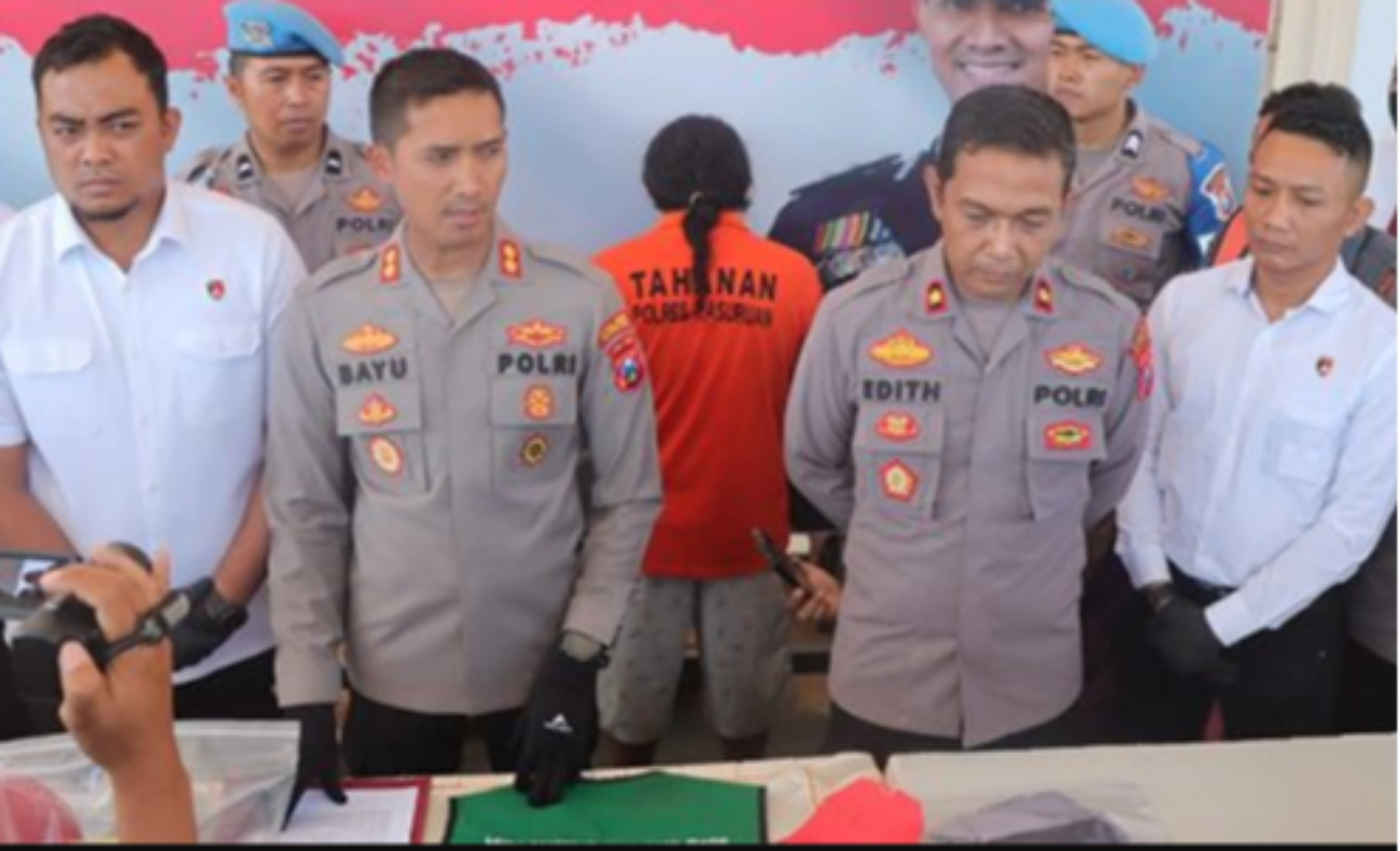 Gelar perkara kasus racun tikus dalam kemasan teh yang nyaris menewaskan seorang wartawan di Polres Pasuruan, Jawa Timur. (Foto: Dokumentasi Polres Pasuruan)