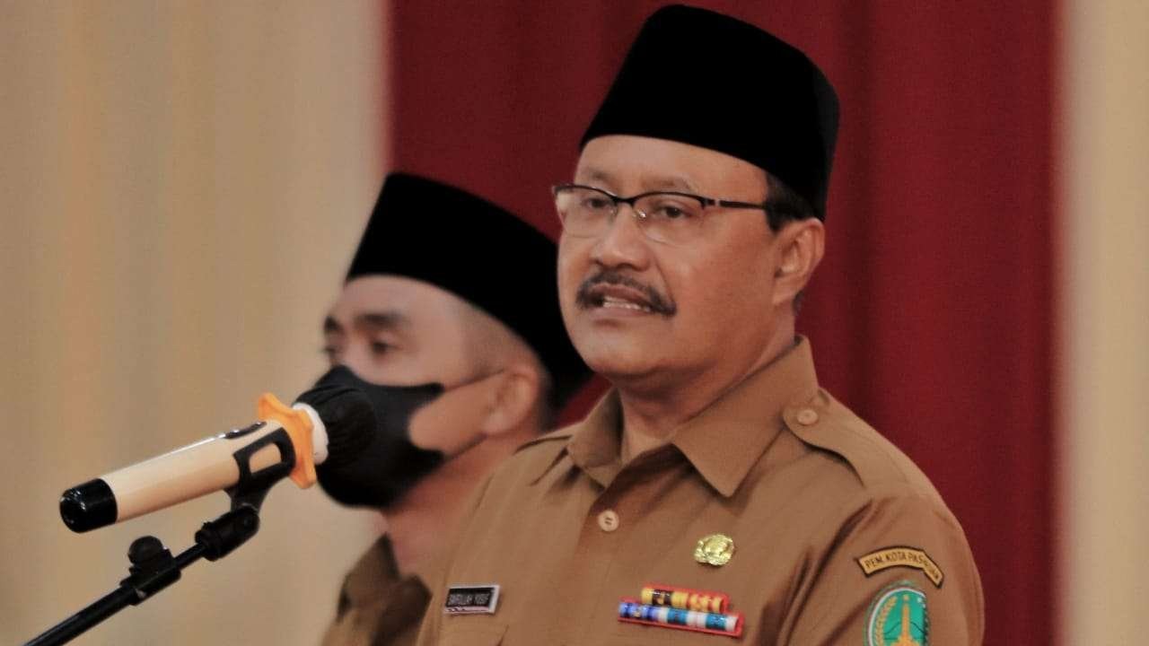 Walikota Pasuruan Saifullah Yusuf berpesan kepada seluruh Kepala Sekolah SD dan SMP se-Kota Pasuruan tentang pentingnya kebersihan lingkungan sekolah. (Foto: Dokumentasi Kota Pasuruan)