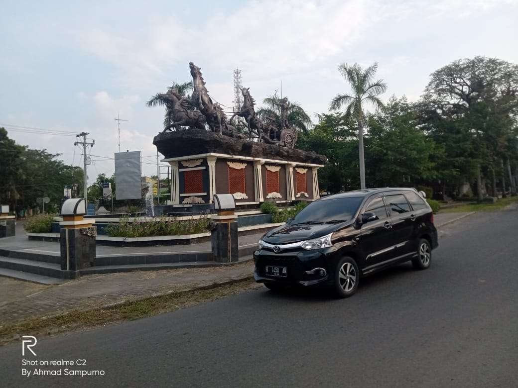 Patung Arjuna Wiwaha menjadi ikon Bumi Arya Penangsang. (Foto: Ahmad Sampurno/Ngopibareng.id)