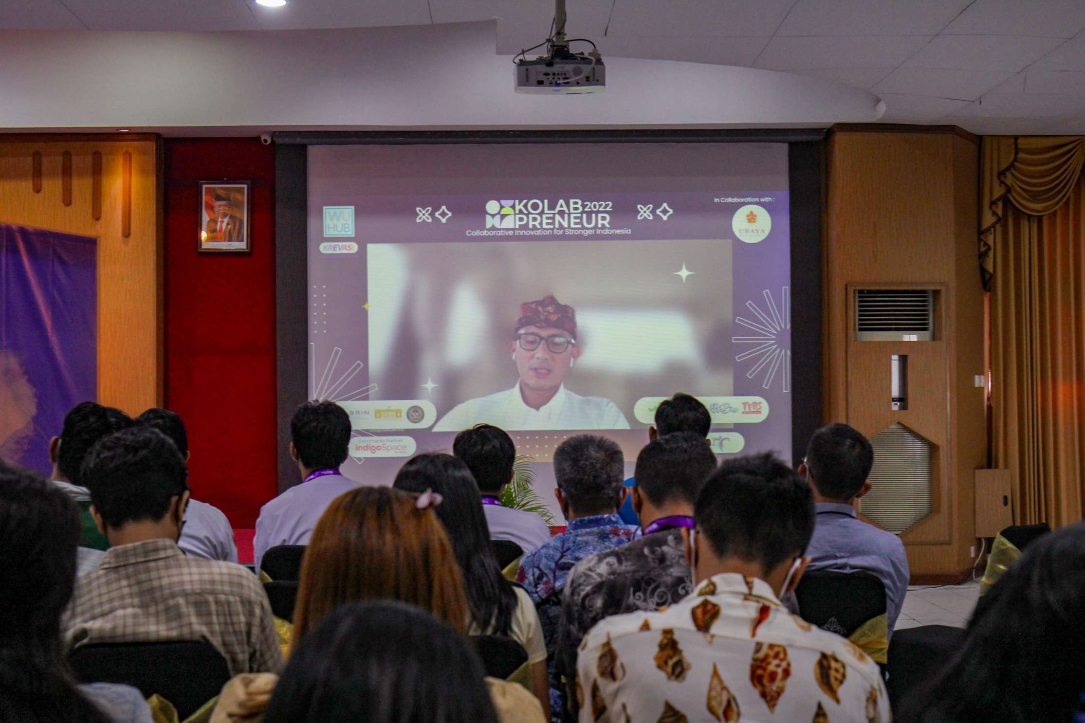 Sandiaga Uno saat hadir lewat zoom dalam gelaran Kolabpreneur 2022 di Ubaya. (Foto: dok Ubaya)