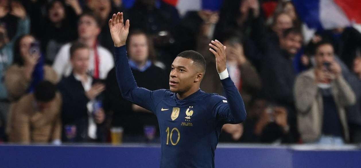 Kylian Mbappe mencetak gol pembuka Prancis dalam kemenangan 2-0 atas Austria di matchday 5 UEFA Nations League. (Foto: Twitter/@EURO2024)