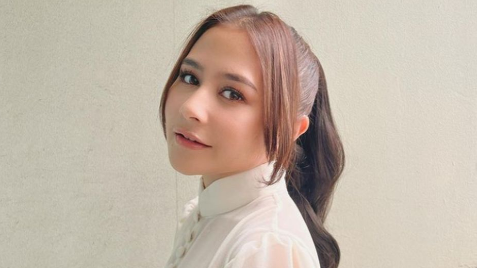 Prilly Latuconsina akan menjadi dosen praktisi mata kuliah Kajian Selebritas di Fisipol UGM. (Foto: Instagram)