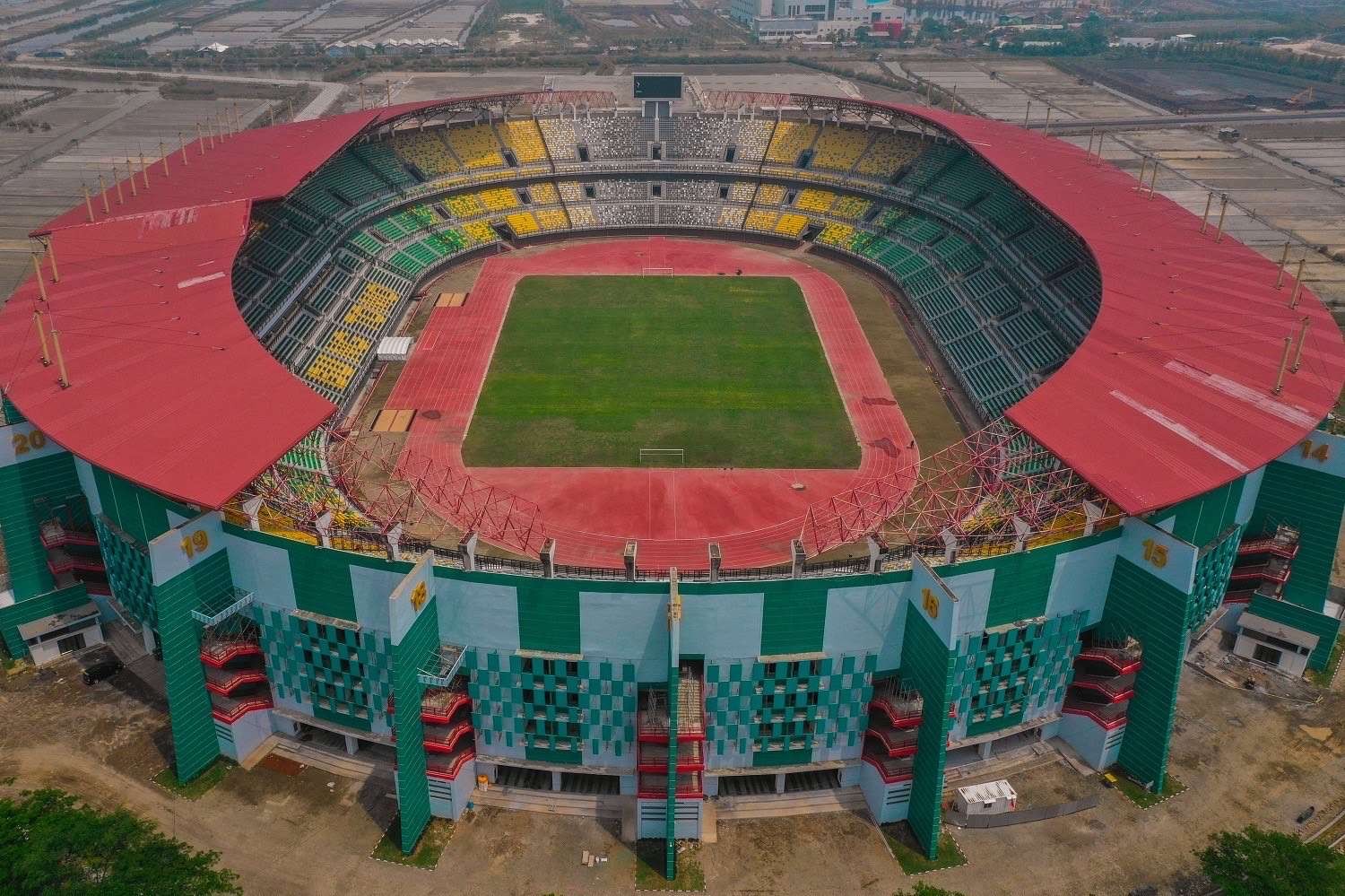 Stadion GBT Surabaya yang sedang dipersiapkan sebagai salah satu venue Piala Dunia U-20 2023. (Foto: Humas Pemkot Surabaya)