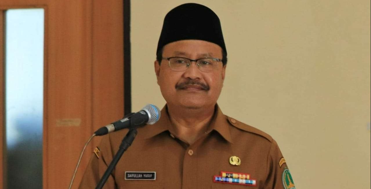 Walikota Pasuruan, Saifullah Yusuf mengajak masyarakat untuk memberantas rokok ilegal. (Foto: dok. Humas Pemkot Pasuruan)