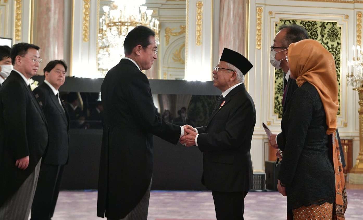 Wakil Presiden (Wapres)  Ma’ruf Amin menghadiri Greetings Occasion untuk menyampaikan ucapan duka cita secara langsung kepada PM Jepang Fumio Kishida dan istri mendiang Mantan PM Shinzo Abe, Akie Abe di Istana Akasaka, Tokyo,  ( foto: BPMI Setwapres)