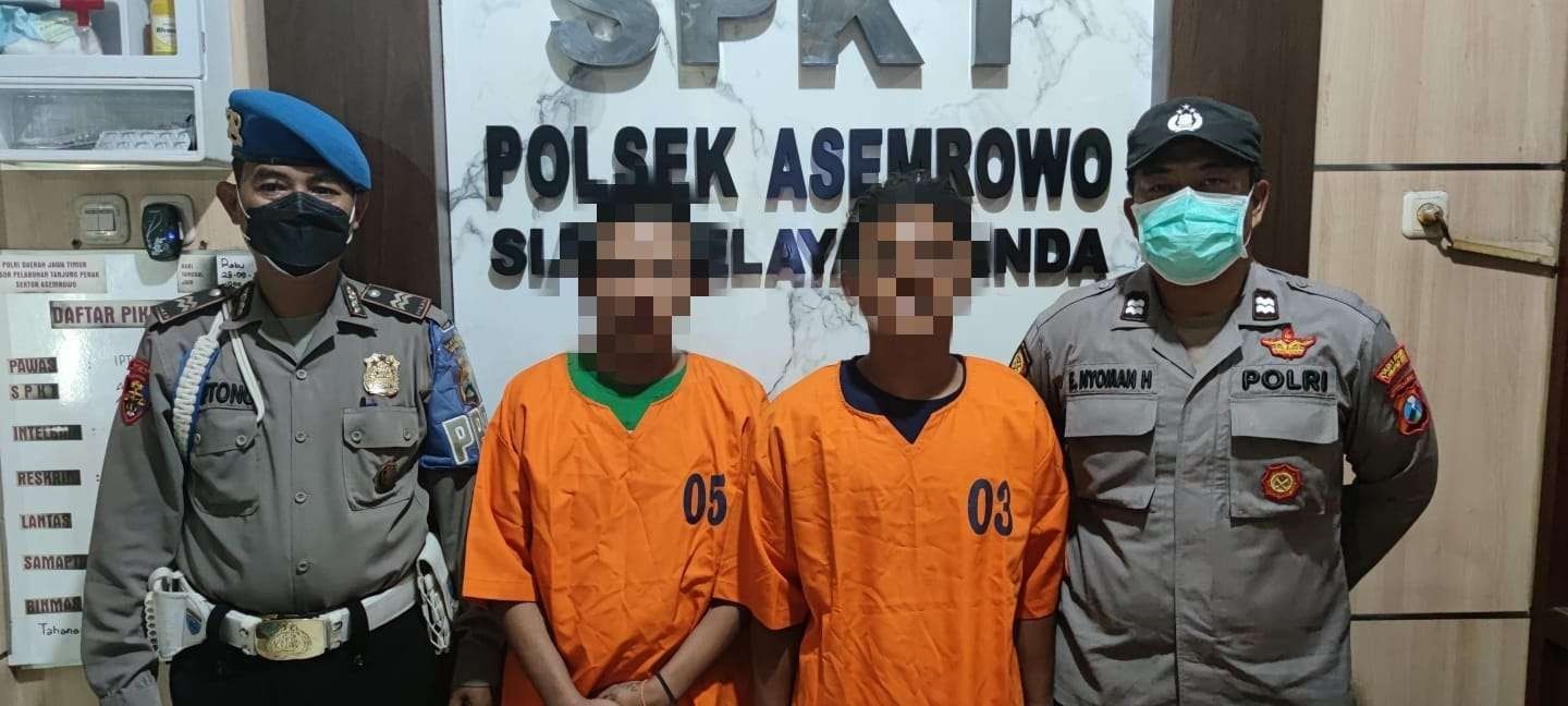 Dua pelaku usai jambret di 11 tempat berbeda (Foto: dok. Polres Pelabuhan Tanjung Perak)