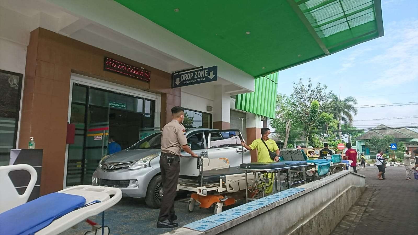 Ruang IGD RSUD Kanjuruhan, Kepanjen, Kabupaten Malang. Korban tragedi Kanjuruhan banyak dirujuk ke rumah sakit milik Pemkab Malang ini. (Foto: Dyah Ayu Pitaloka/Ngopibareng.id)