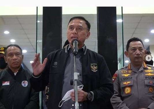 Ketua Umum Persatuan Sepak Bola Seluruh Indonesia (PSSI) Mochamad Iriawan alias Iwan Bule didesak mundur buntut tragedi Kanjuruhan. (Foto: Instagram @mochamadiriawan84)