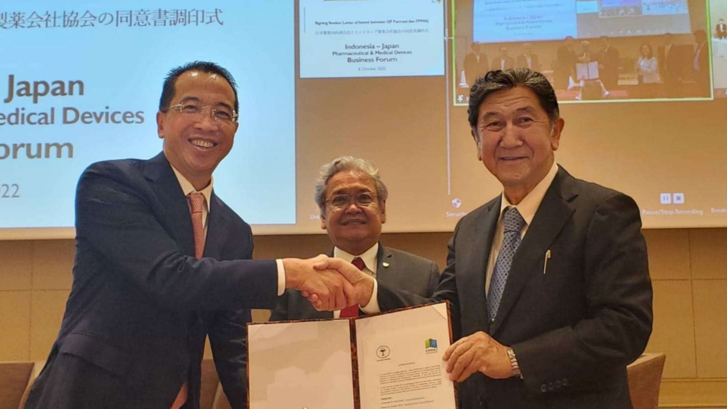 Duta Besar Republik Indonesia (Dubes RI) untuk Jepang Heri Akhmadi membuka Forum Bisnis Farmasi dan Alat Kesehatan (Farmalkes) Indonesia – Japan. (Foto: Dokumentasi KBRI Tokyo)