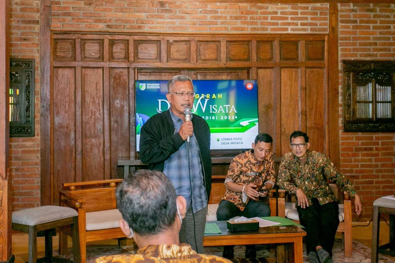 Bupati Kediri Hanindhito Himawan Pramana melalui Dinas Pariwisata dan Kebudayaan Kabupaten Kediri menggelar Anugerah Desa Wisata 2022. (Foto: Kominfo Kabupaten Kediri)