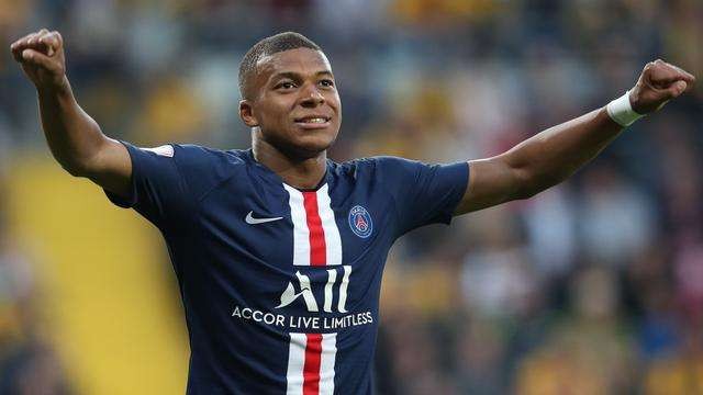 Gaji Kylian Mbappe mengalahkan Lionel Messi dan Cristiano Ronaldo. (Foto: Twitter PSG)