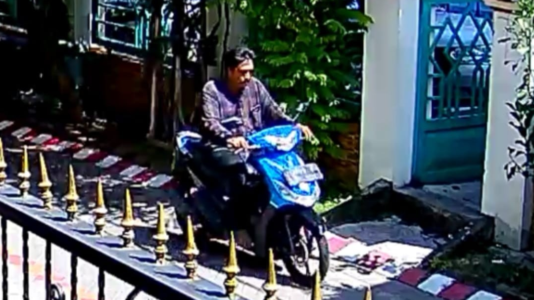 Salah satu begal yang terekam kamera CCTV (Foto: dok. Narasumber)