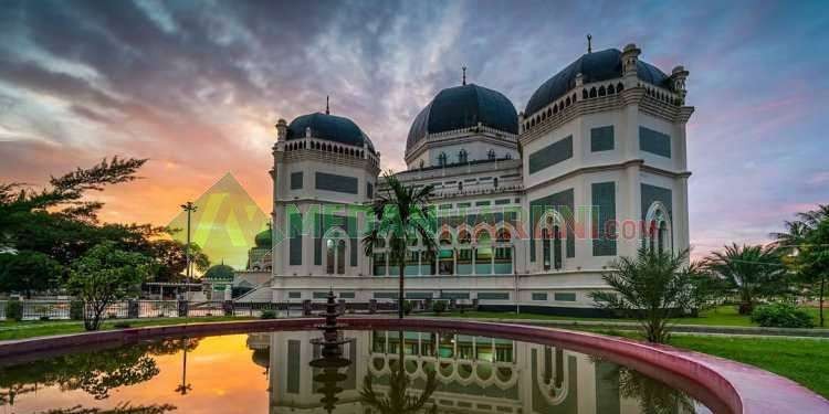 Keindahan arsitektur masjid menunjukkan zamannya. (Ilustrasi)