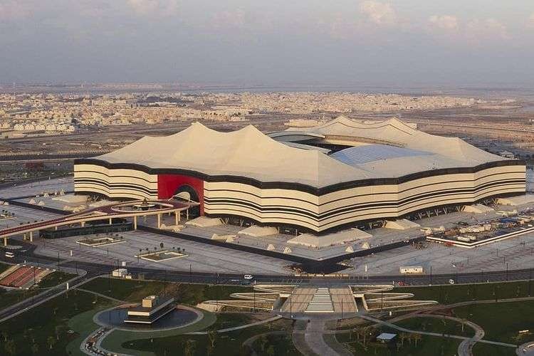 Al Bayt Stadium tampak luar, salah satu venue Piala Dunia 2022 di Qatar. (Foto: Qatar 2022 Supreme Committee)