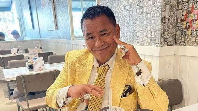 Hotman Paris menggantikan Henry Yosodiningrat menjadi pengacara Teddy Minahasa di kasus narkoba. (Foto: Instagram @hotmanparisofficial)