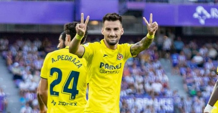 Pemain Villareal Alex Baena mendapat kartu merah usai mencetak gol ke gawang Almeria