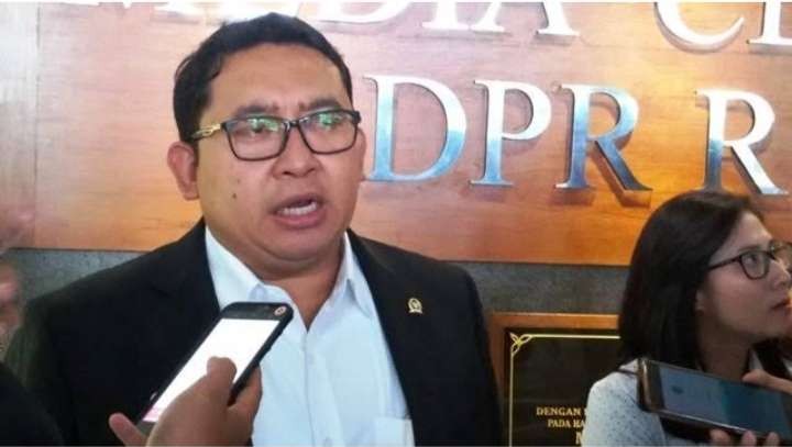 Anggota DPR RI Fadli Zon minta Polri menjelaskan terkait perempuan berpistol yang akan menerobos Istana. (Foto: Arsip pribadi)