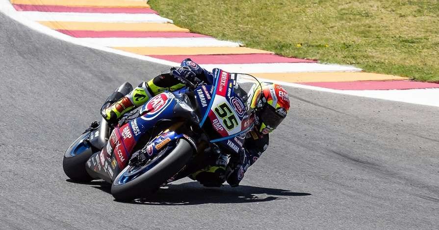 Toprak Razgatlioglu melakukan comeback dan menang di Race 2 WorldSBK Argentina. (Foto: Twitter/@toprak_tr54)