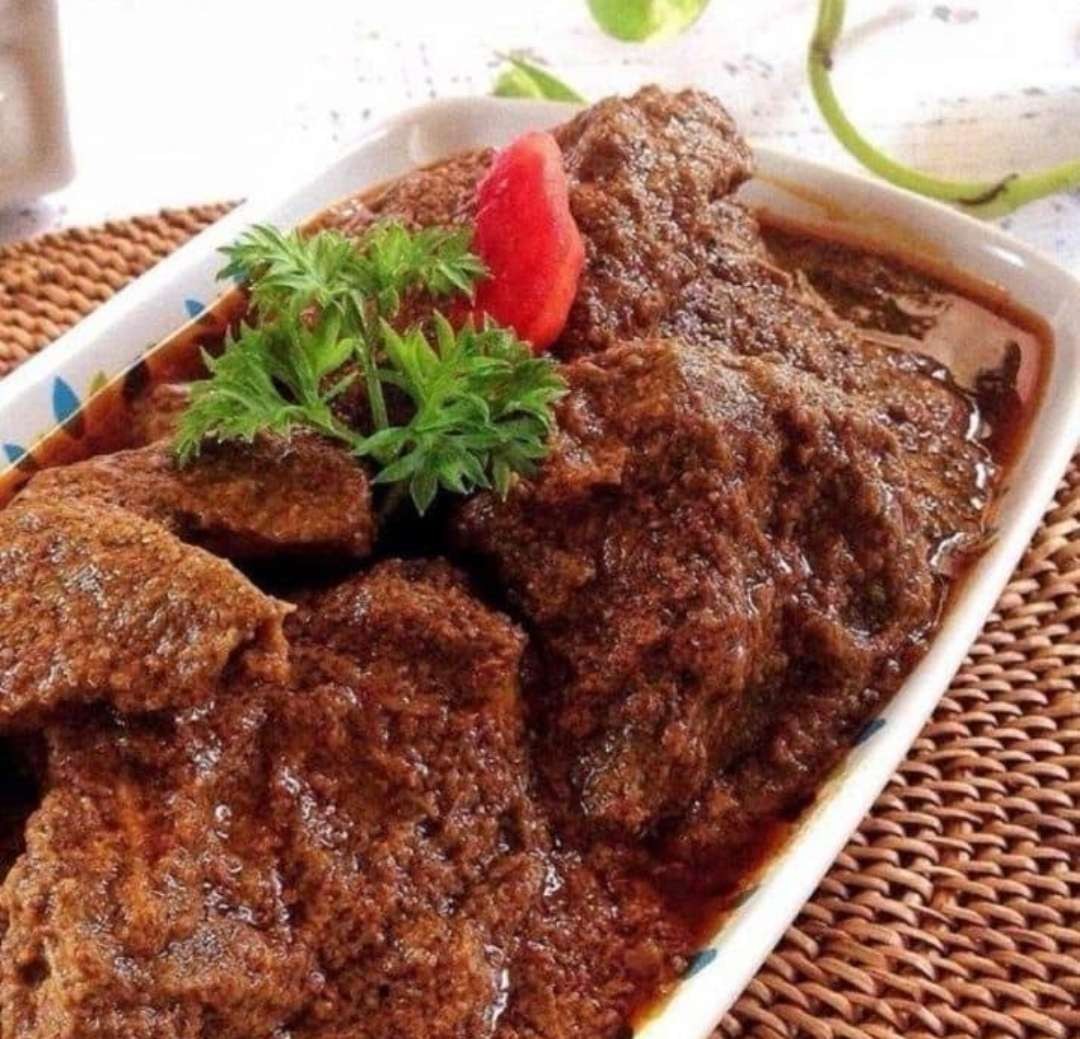 Gara-gara bawa rendang daging sapi, warga Indonesia dideportasi dari Australia. (Foto: Freepik)