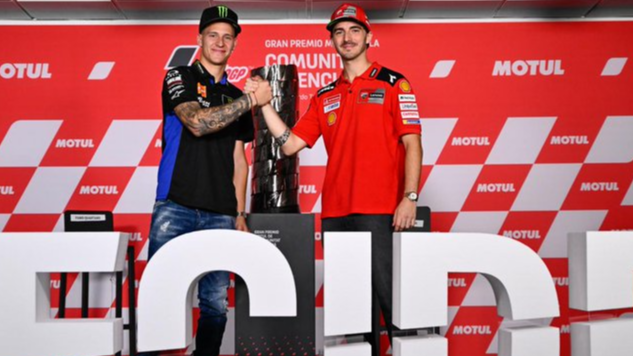 Pertarungan terakhir Fabio Quartararo vs Francesco Bagnaia di MotoGP Valencia memperebutkan gelar juara dunia 2022. (Foto: Twitter @motoGP)