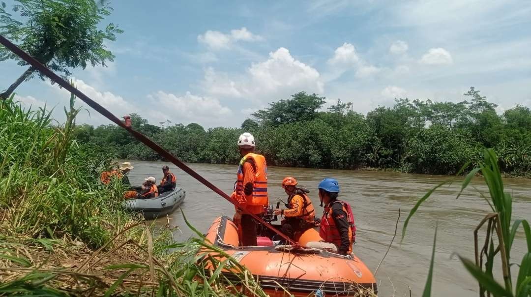 Mamasuki hari ketiga pencarian, tim Basarnas belum berhasil temukan keberadaan balita diduga alami kecelakaan air. (Foto: Istimewa)