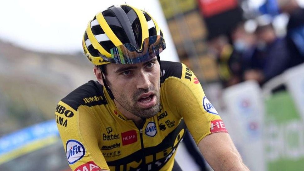 Tom Dumoulin akhirnya benar-benar gantung sepeda selamanya. (Foto: Giro d’Italia)