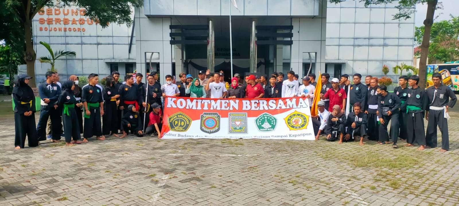 Deklarasi damai perguruan silat di Bojonegoro (Foto: Ahmad Sampurno/Ngopibareng.id)