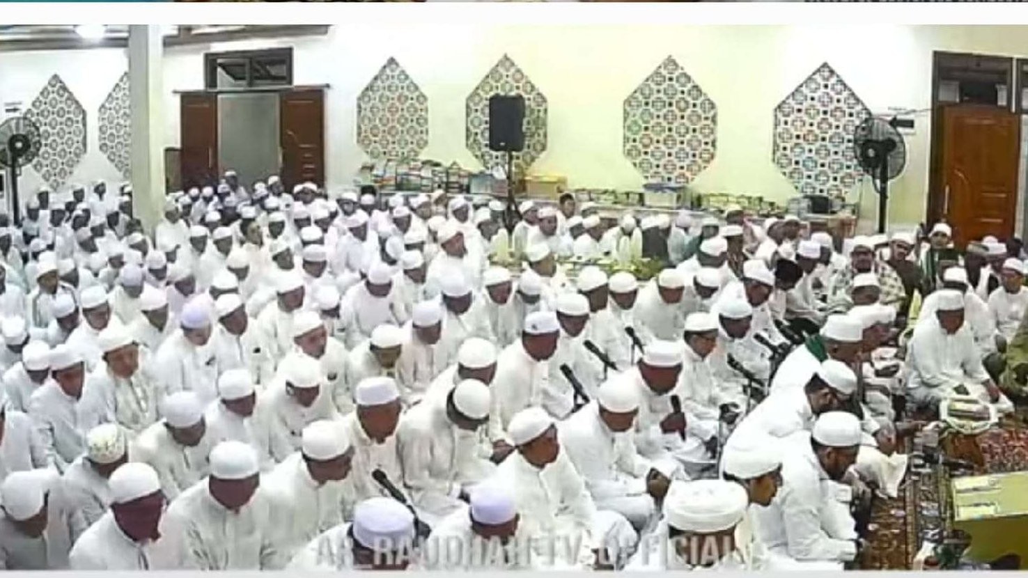 Zikir Nashid yang dipraktikkan para penganut Tarekat di Banjar, Kalimantan Selatan. (Foto: maruf khozin)