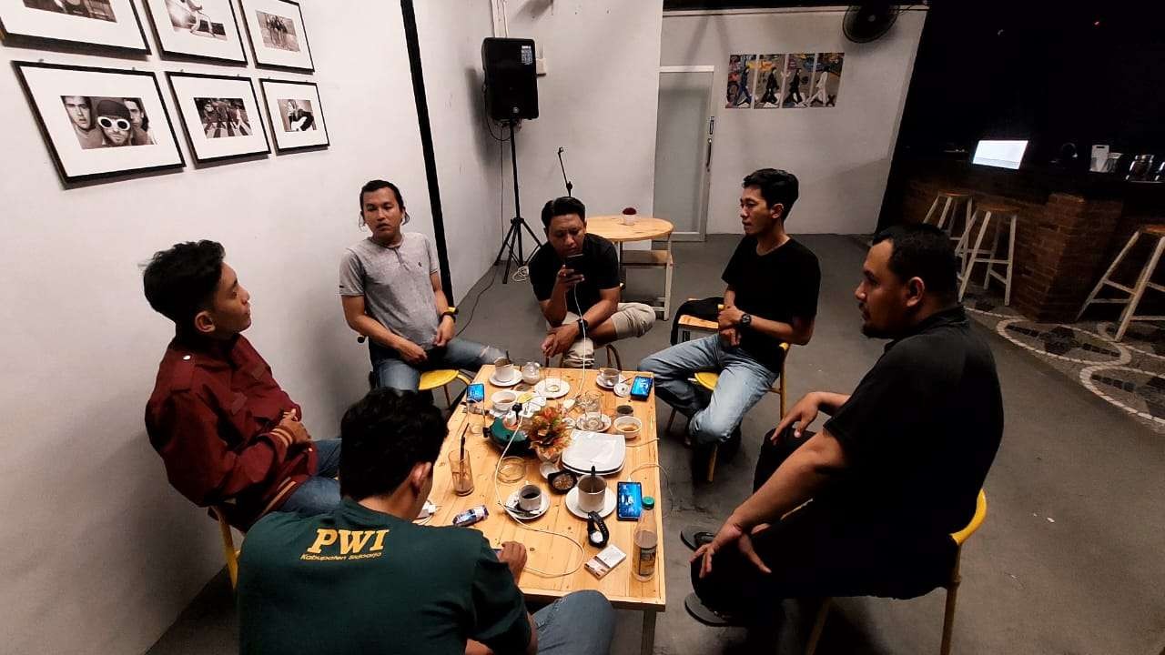 Tim Mobile Legend Jatim menjalani latihan di Sidoarjo. (Foto: Rizal/Ngopibareng.id)