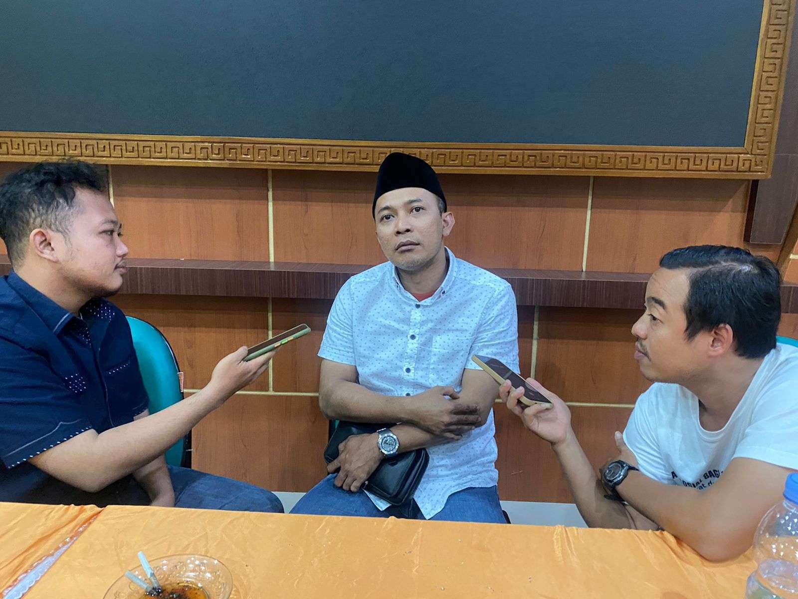 Ketua Komisi D DPRD Blora Ahmad Labib Hilmy imbau orang tua dan instansi pendidikan bersinergi dalam prilaku siswa atau anak. (Foto: Ahmad Sampurno/Ngopibareng.id)