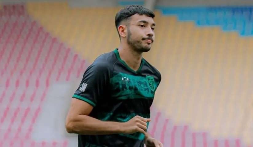 Pemain Trial Persebaya, George Brown. (Foto: Persebaya)