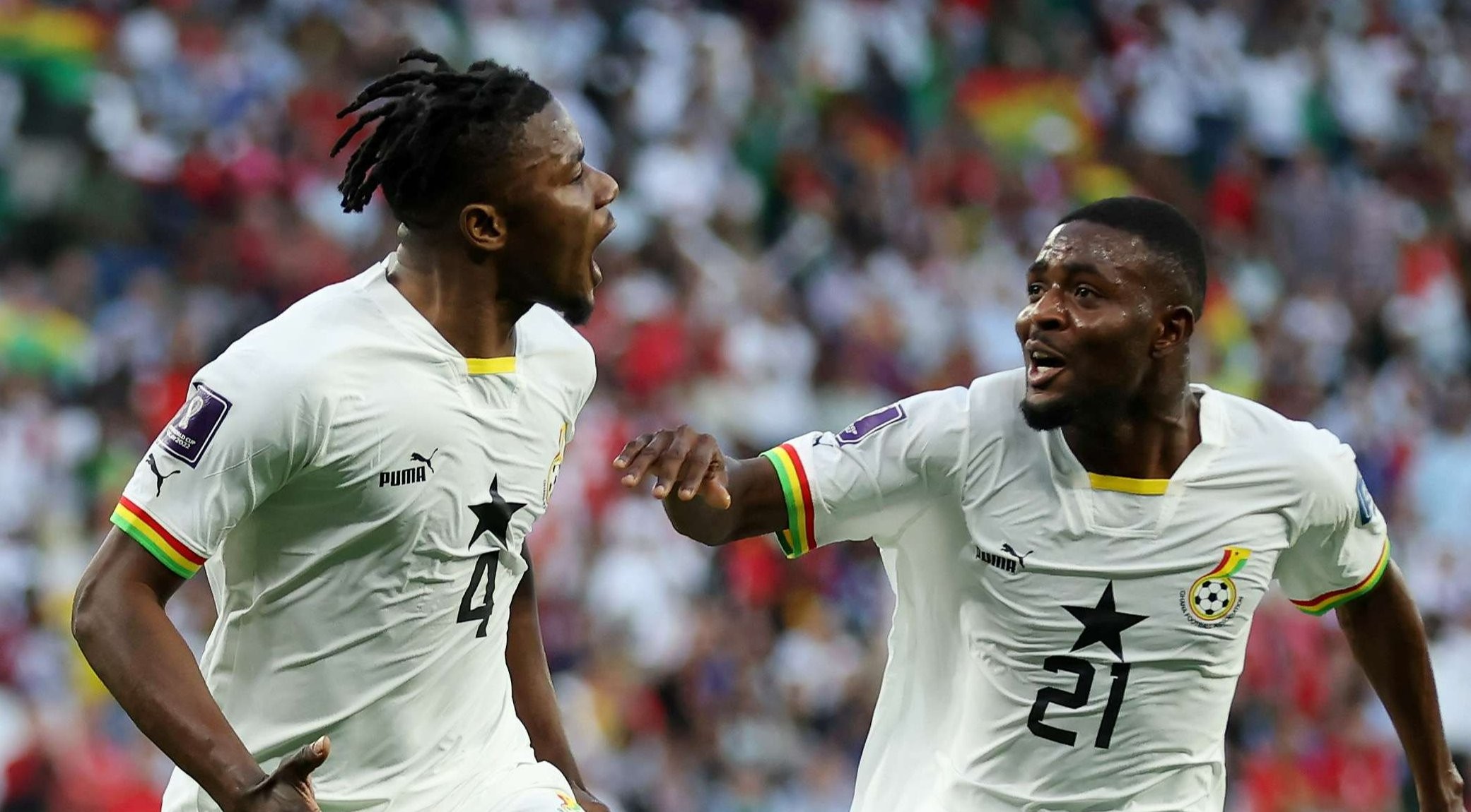 Mohamed Salisu (kiri) mencetak gol pertama Ghana ke gawang Korsel. (Foto: Twitter/@FIFA WorldCup)