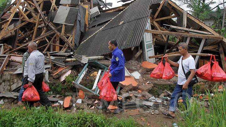 Gempa susulan hingga hari ke delapan tercatat ada 305. (Foto: Tempo)