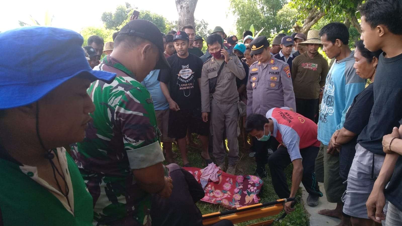 Kondisi korban meninggal dunia setelah dievakuasi oleh warga setempat (dok. Polsek Kerek)