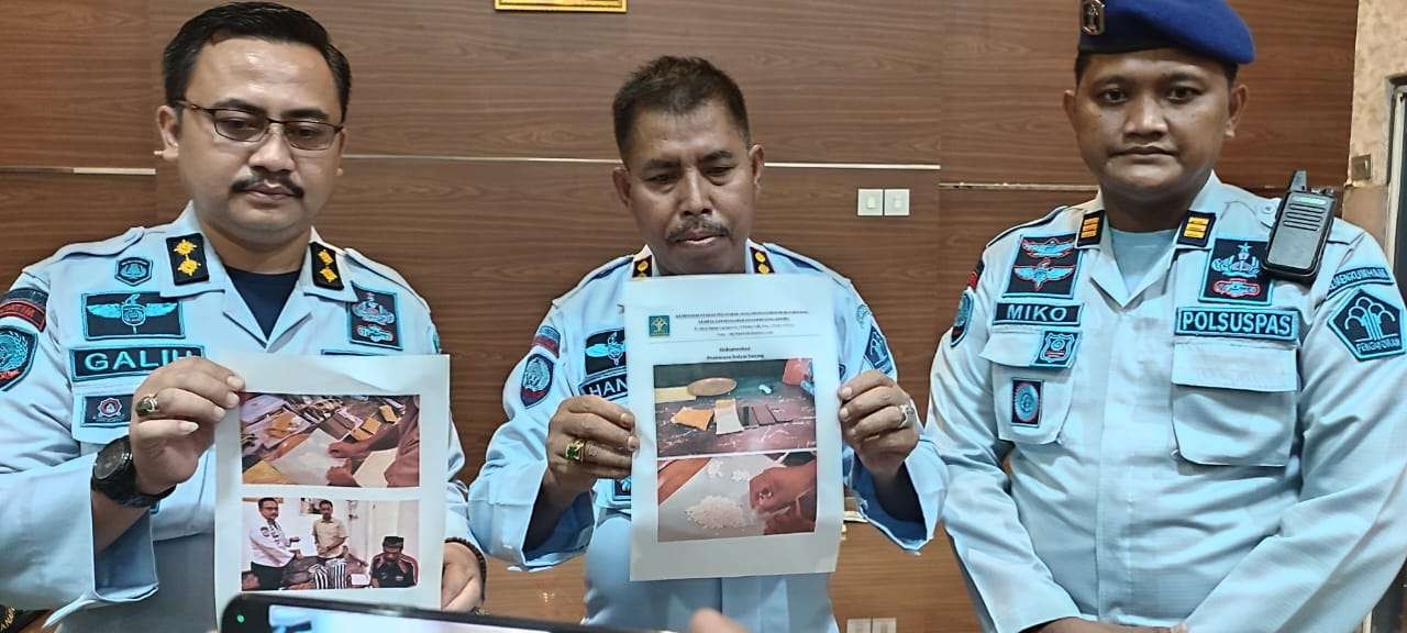 Jadi incaran penyelundupan narkoba, Kalapas Kelas 2A Kediri ingatkan pegawainya agar tidak terlibat. (Foto: Fendhy Plesmana/Ngopibareng.id)