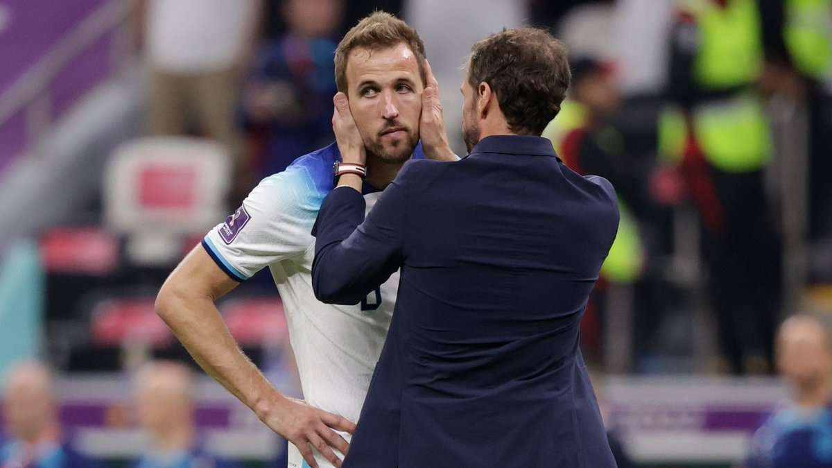 Harry Kane merasa bertanggung jawab penuh atas kegagalan Inggris ke semifinal Piala Dunia usai kalah 1-2 dari Prancis di semifinal, Minggu 11 Desember 2022. (Foto: Twitter/@FIFAWorldCup)