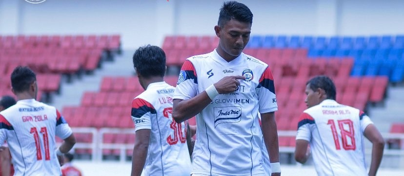 Penyerang Arema FC, Dedik Setiawan menyumbangkan dua gol kemenangan bagi Singo Edan. (Foto: Twitter/@AremafcOfficial)