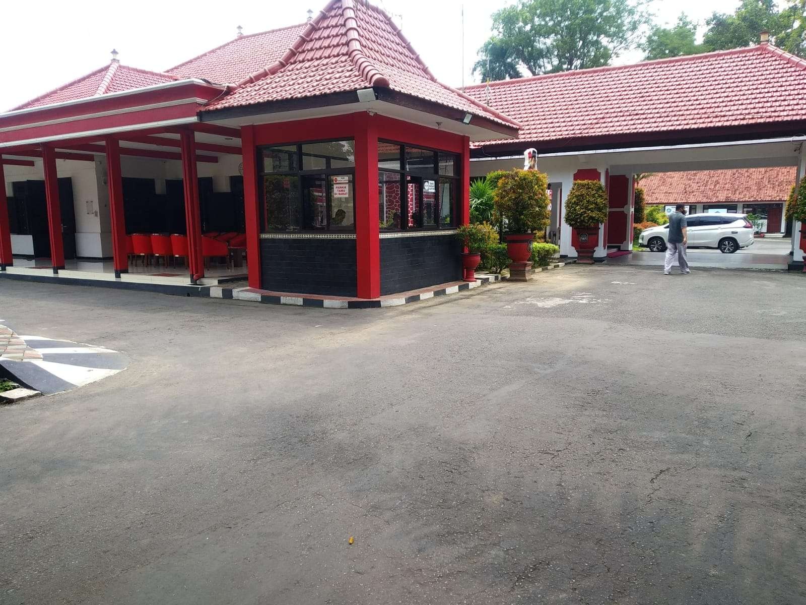 Rumah Dinas Wali Kota Blitar di Jalan Sodanco Supriyadi Nomor 18, yang sempat disatroni kawanan perampok pada Senin, 12 Desember 2022 dini hari WIB. (Foto: Istimewa)