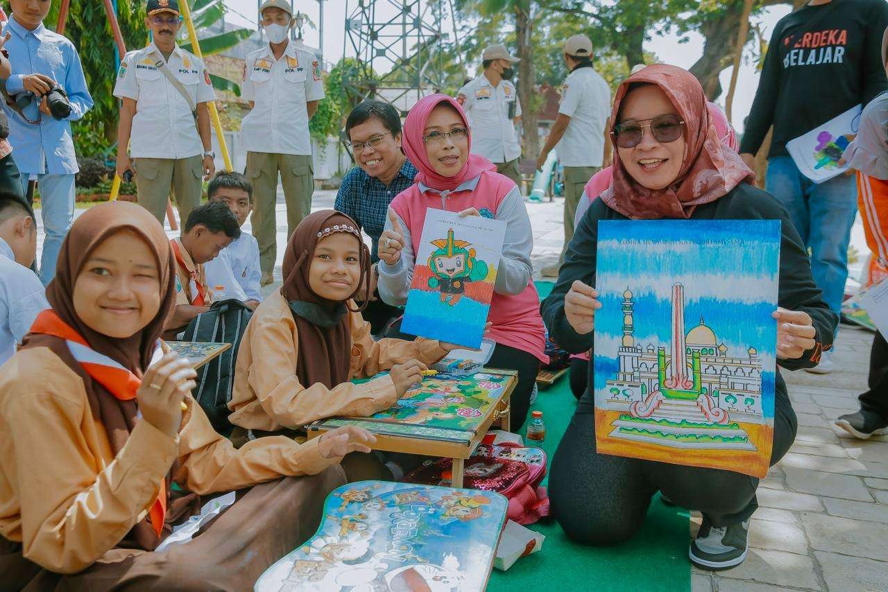 Ketua TP PKK Kota Pasuruan Hj Fatma Saifullah Yusuf memperingati hari disabilitas Internasional. (Foto: Dok Kot Pasuruan)