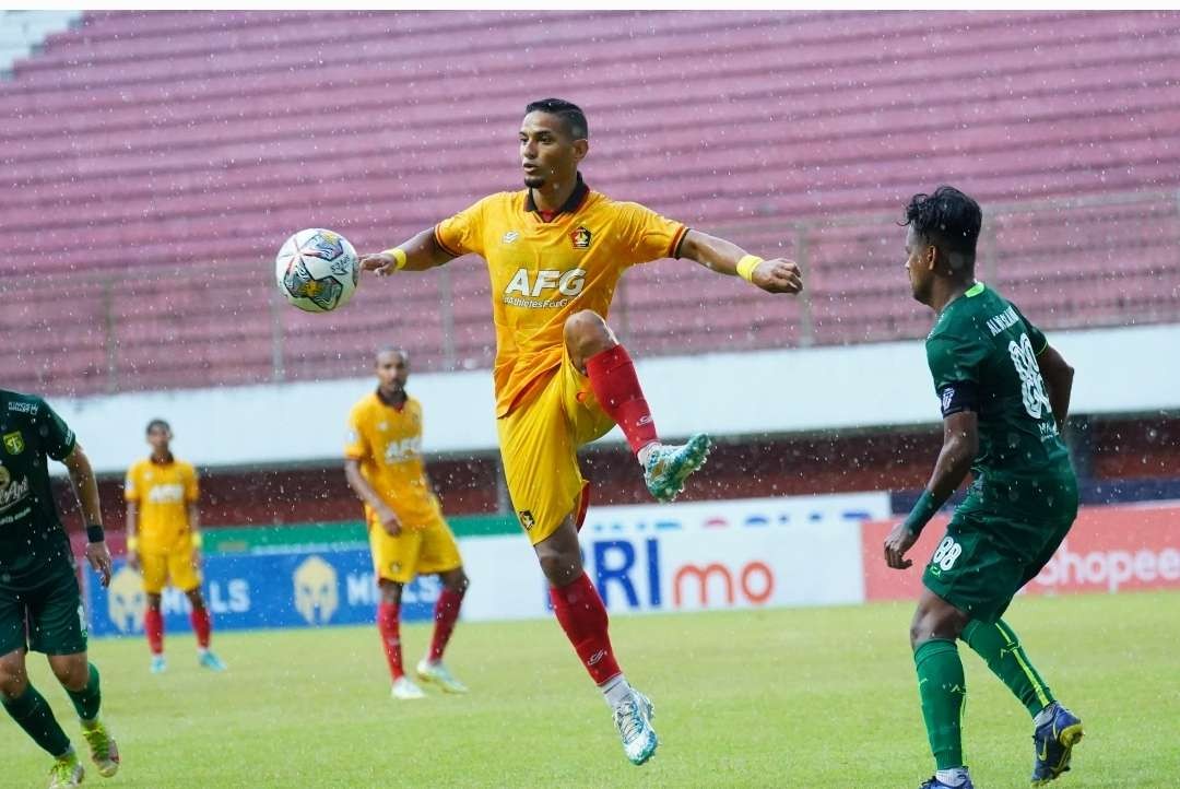 Laga derby Jatim pekan ke 14 Liga 1 2022 -2023  Persebaya vs Persik Kediri yang digelar di Stadion Maguwoharjo Sleman Yogyakarta berakhir imbang 1-1 (Foto Humas Persik Kediri)