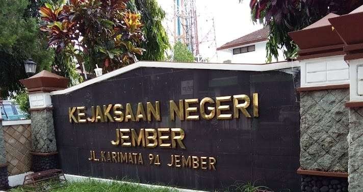 Kantor Kejaksaan Negeri Jember (Foto: Rusdi/Ngopibareng.id)