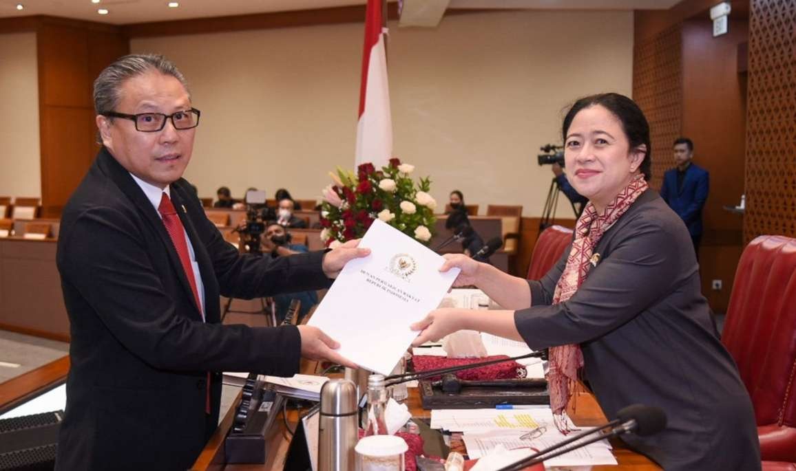 Ketua DPR RI Puan Maharani menutup Masa Persidangan II Tahun Sidang 2022-2023. (Foto: MC DPR)