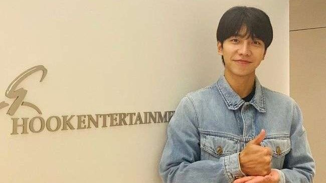 Lee Seung Gi tetap melanjutkan gugatan ke agensi Hook Entertainment meski royaltinya sudah dibayarkan. (Foto: Kpop)