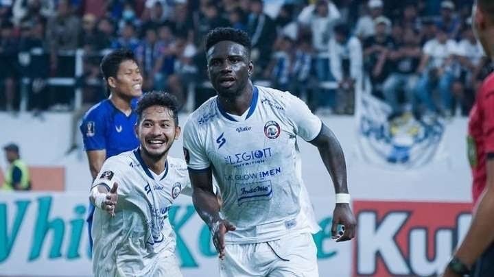 Abel Camara saat memperkuat Arema FC pada kompetisi Liga 1 (Foto: Instagram/@aremafcofficial)