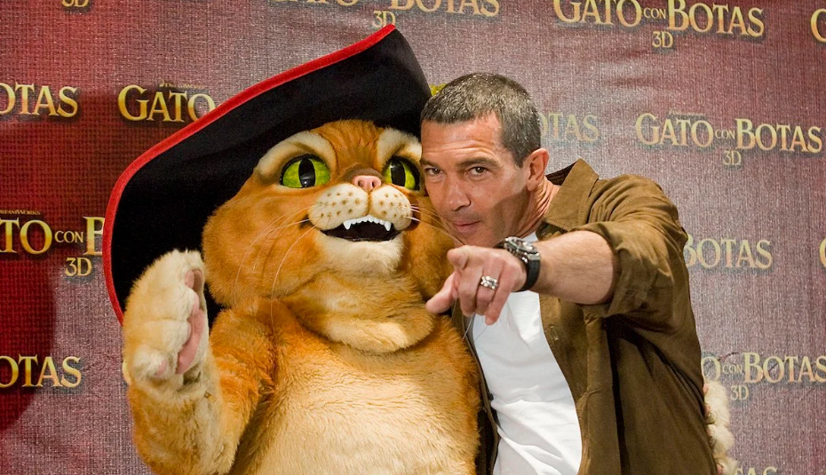 Aktor Antonio Banderas sempat mengalami serangan jantung hingga mendapatkan pemasangan tiga ring. (Foto: DreamWorks Animation)